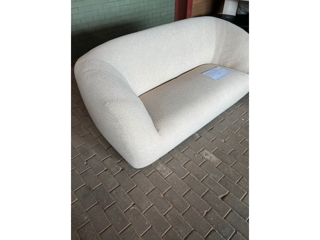 Essen 2,5-zitsbank bouclé beige, cosmopolitan design - afbeelding 2 van  4