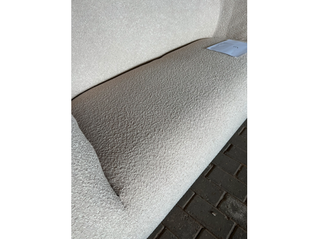 Essen 2,5-zitsbank bouclé beige, cosmopolitan design - afbeelding 3 van  4