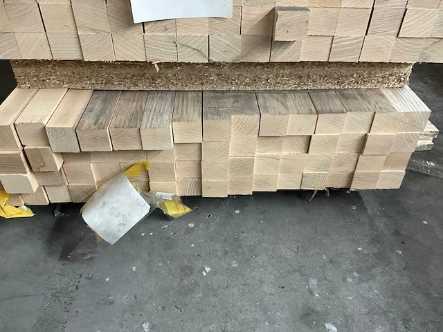 Essenhouten balk (369x) - afbeelding 6 van  6