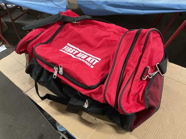 Essentialpacks first aid kit - afbeelding 2 van  6