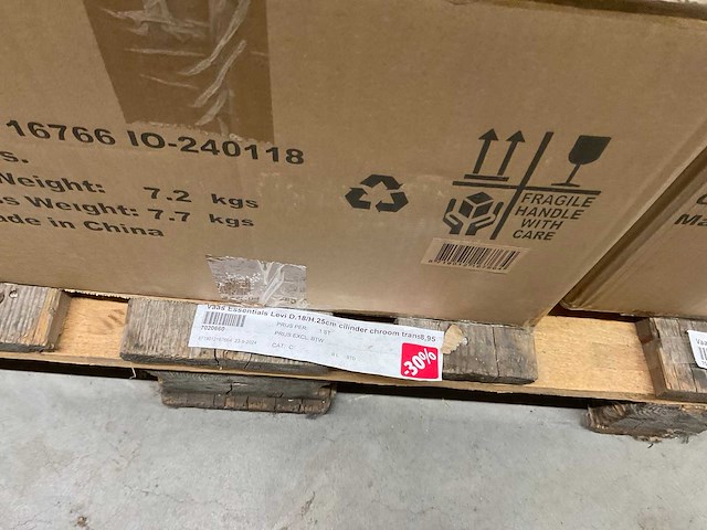 Essentials vazen - afbeelding 9 van  12