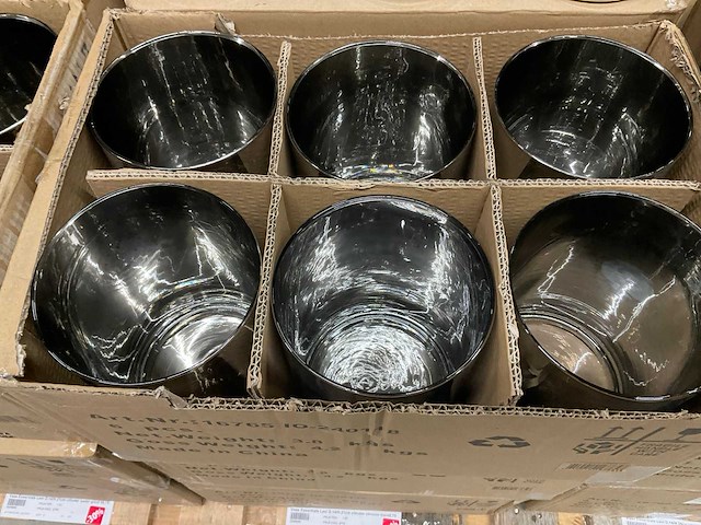 Essentials vazen - afbeelding 11 van  12