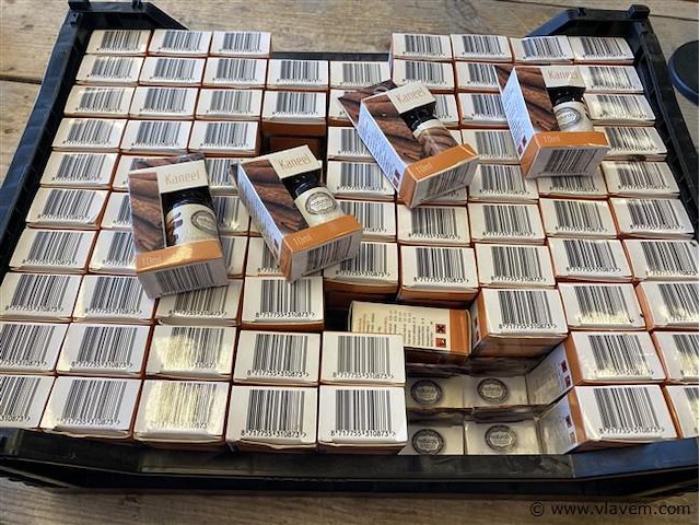 Essentiële olie, kaneel, 80 stuks - afbeelding 1 van  3