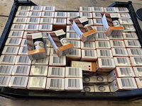 Essentiële olie, kaneel, 80 stuks - afbeelding 1 van  3