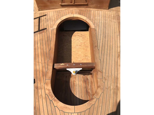 Essex smack replica zeiljacht (ca. 90% afgebouwd) met nieuwe vetus-motor, transportbok en toebehoren - afbeelding 19 van  58