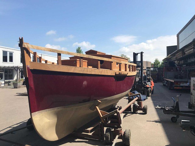 Essex smack replica zeiljacht (ca. 90% afgebouwd) met nieuwe vetus-motor, transportbok en toebehoren - afbeelding 23 van  58