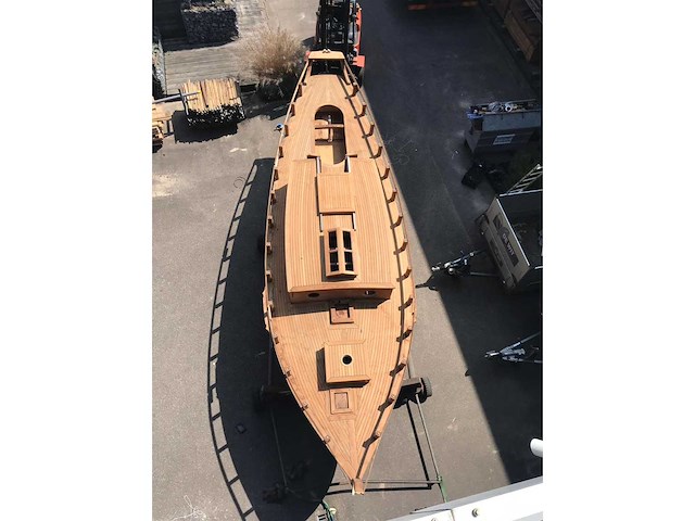 Essex smack replica zeiljacht (ca. 90% afgebouwd) met nieuwe vetus-motor, transportbok en toebehoren - afbeelding 50 van  58