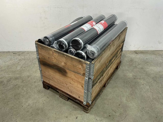 Estillion - whisper black - ondervloer 100 m2 - afbeelding 1 van  1