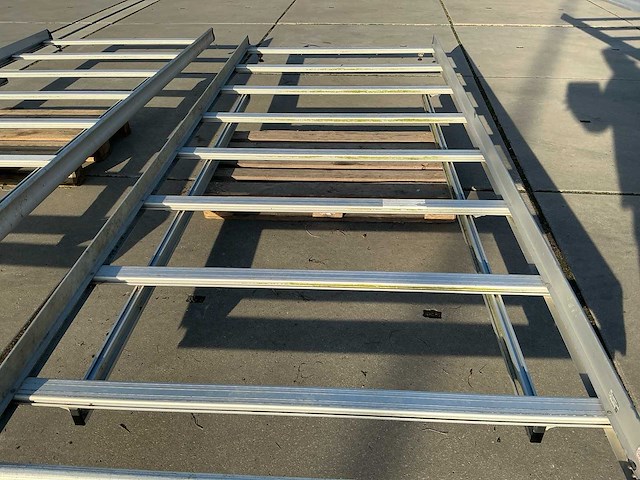 Estl tuv noord aluminium dakdrager voor iveco daily (3x) - afbeelding 3 van  16