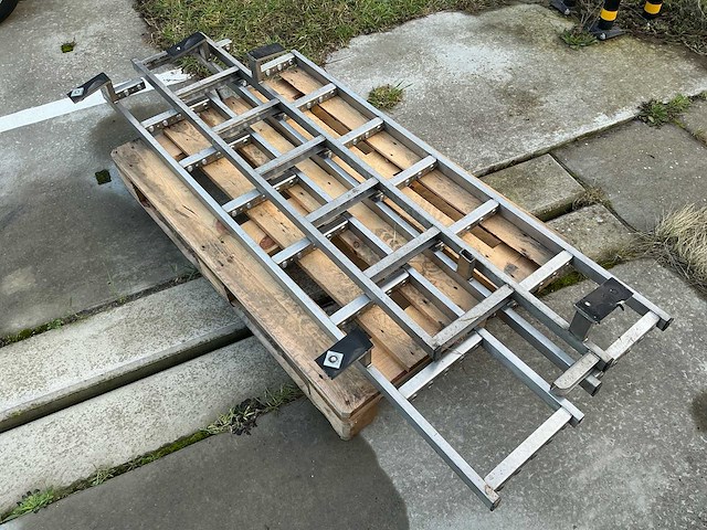 Estl tuv noord aluminium dakdrager voor iveco daily (3x) - afbeelding 8 van  16