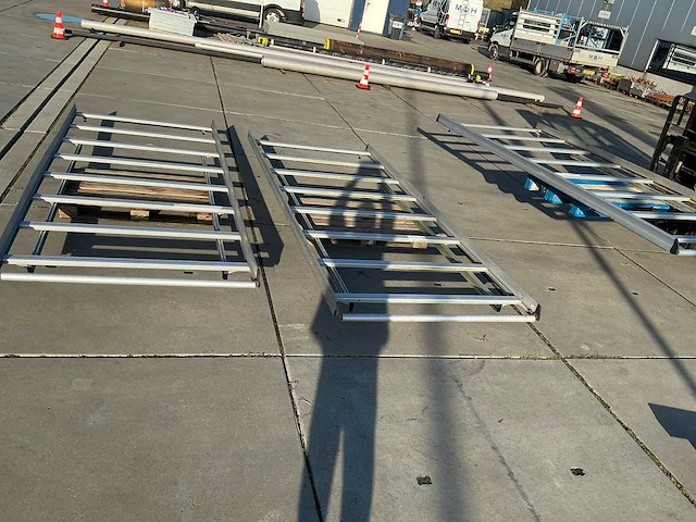 Estl tuv noord aluminium dakdrager voor iveco daily (3x) - afbeelding 10 van  16