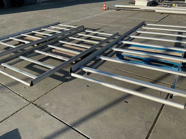 Estl tuv noord aluminium dakdrager voor iveco daily (3x) - afbeelding 11 van  16
