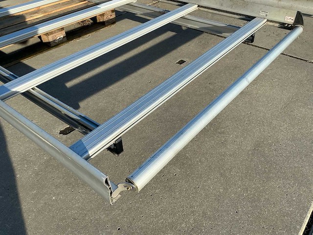 Estl tuv noord aluminium dakdrager voor iveco daily (3x) - afbeelding 16 van  16