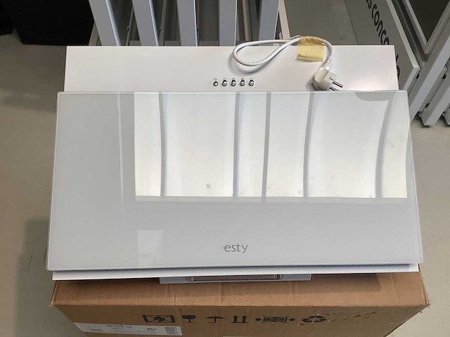 Esty - 3462 - wandschouwkap - afzuigkap - afbeelding 1 van  5