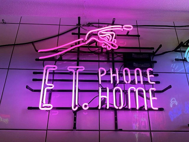 Et phone home glas neon - afbeelding 2 van  3