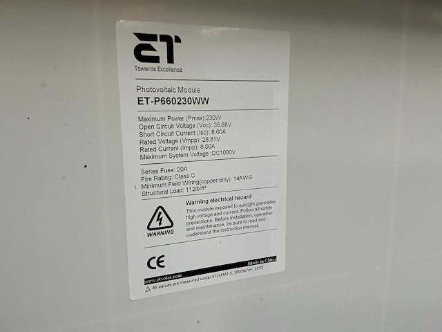 Et zonnepaneel met omvormer - afbeelding 7 van  7