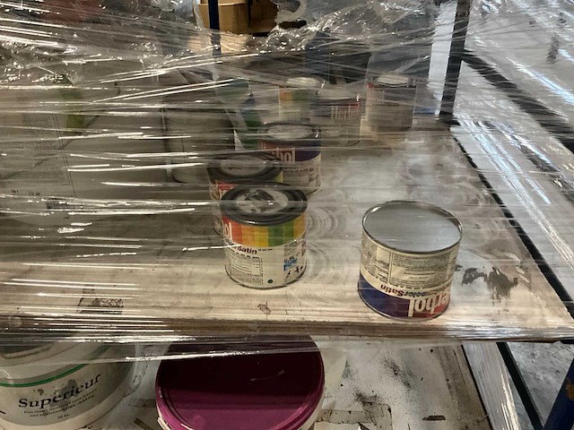 Etagewagen met inhoud - afbeelding 6 van  9