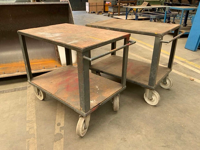 Etagewagens en werktafel - afbeelding 2 van  8