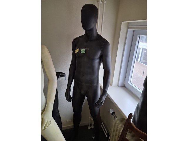 Etalage pop man merk hans boodt - afbeelding 2 van  3