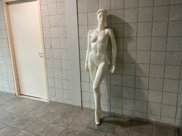 Etalagepop - afbeelding 1 van  2