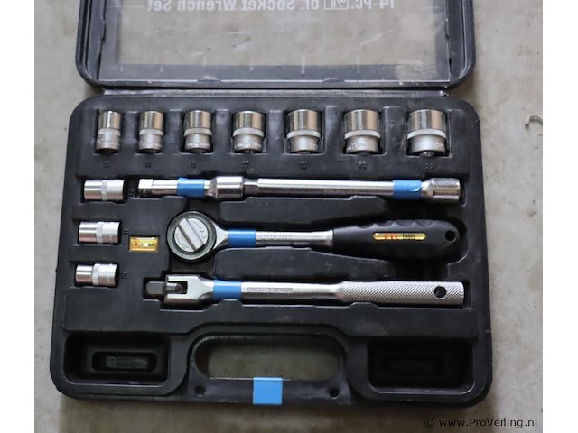 Etc dopsleutelset in opbergkoffer - afbeelding 1 van  4