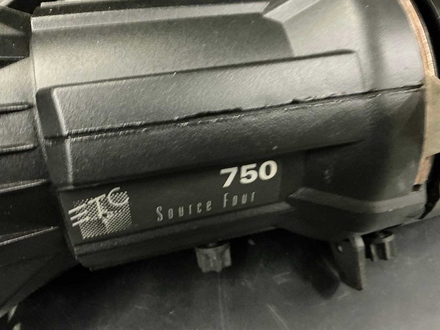 Etc source four 750 spotlight (2x) - afbeelding 4 van  10