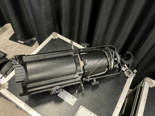Etc source four zoom spotlight (4x) - afbeelding 2 van  7