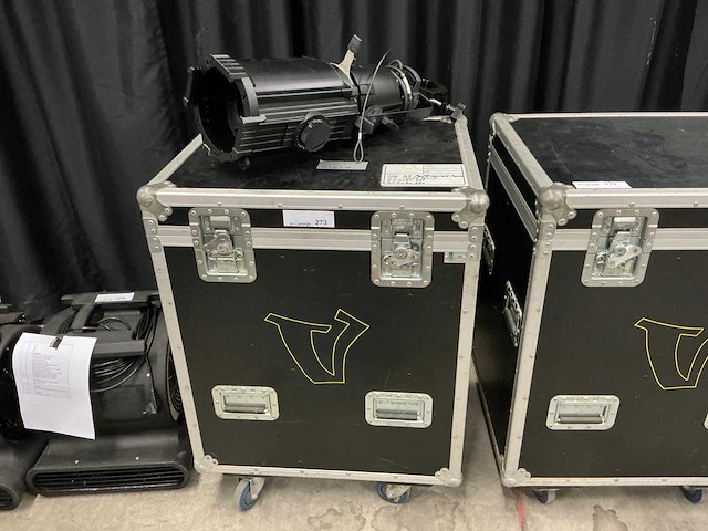 Etc source four zoom spotlight (4x) - afbeelding 5 van  7
