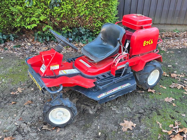 Etesia orec srm999vh - offroad maaier - ruwterrein - 110cm maaidek - zitmaaier - afbeelding 1 van  9