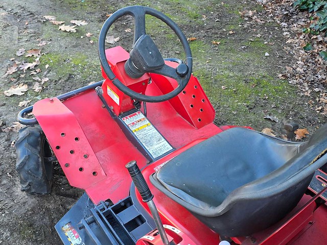 Etesia orec srm999vh - offroad maaier - ruwterrein - 110cm maaidek - zitmaaier - afbeelding 4 van  9