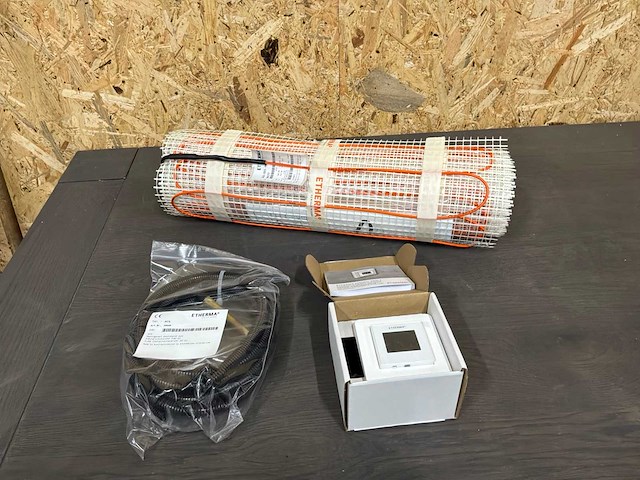 Etherma vloerverwarmingsmat set incl. etouch pro 2m² 320w 230v - afbeelding 2 van  5