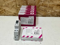 Eti kzs aardlekautomaat 2p 20a 0,03a b (7x) - afbeelding 2 van  5