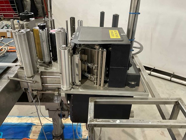 Etiketteer machine - afbeelding 9 van  10