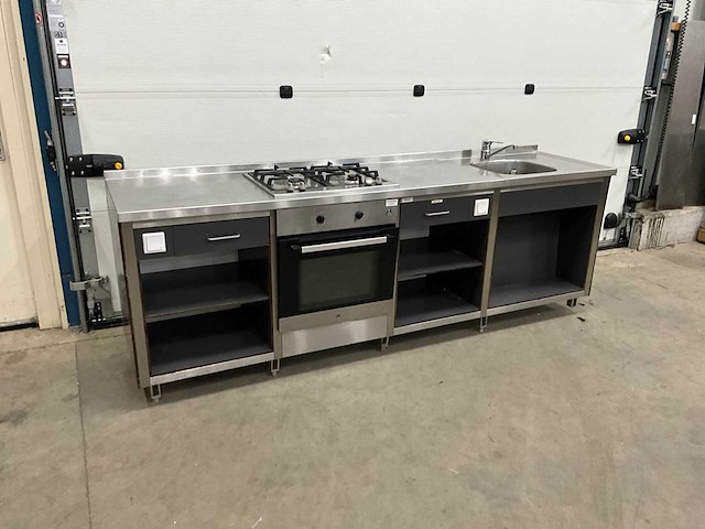Etna - t3405ft - rvs werktafel met inbouw oven en gasfornuis - afbeelding 1 van  12