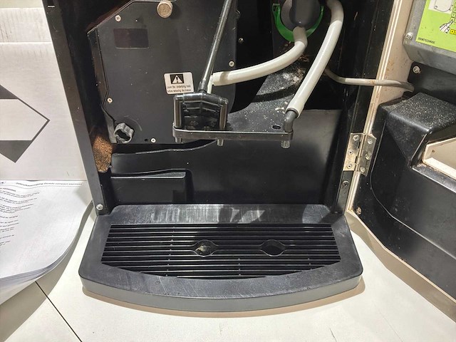 Etna dorado compact espresso koffiemachine - afbeelding 9 van  12