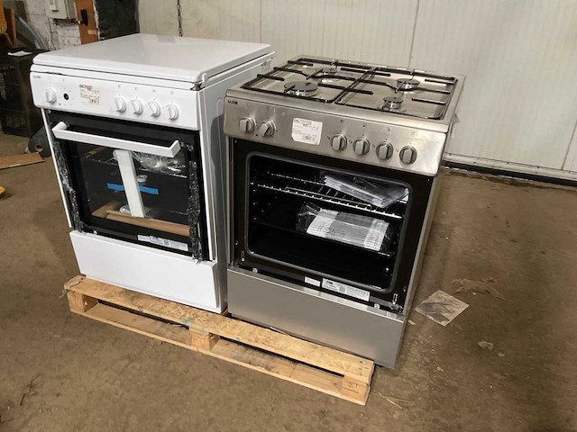 Etna fgv160rvs & fgv160wit fornuis (2x) - afbeelding 1 van  4