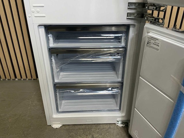 Etna kcd9178cnf inbouw koel-vries combinatie - afbeelding 2 van  10