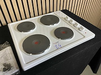 Etna kev158wit vrijstaande elektrische kookplaat - afbeelding 3 van  5