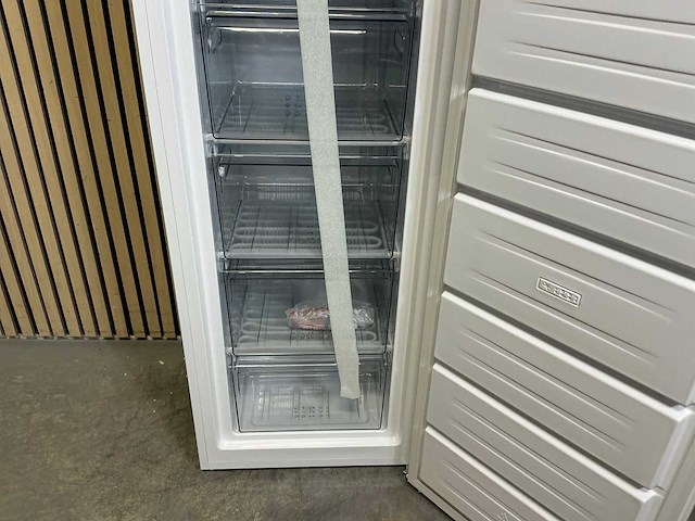 Etna vv143wit vrijstaande vriezer - afbeelding 5 van  5