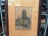 Ets (1/10) de grote kerk en de haven (bomkade) in dordrecht van marius janssen (1885-1957) - afbeelding 2 van  5