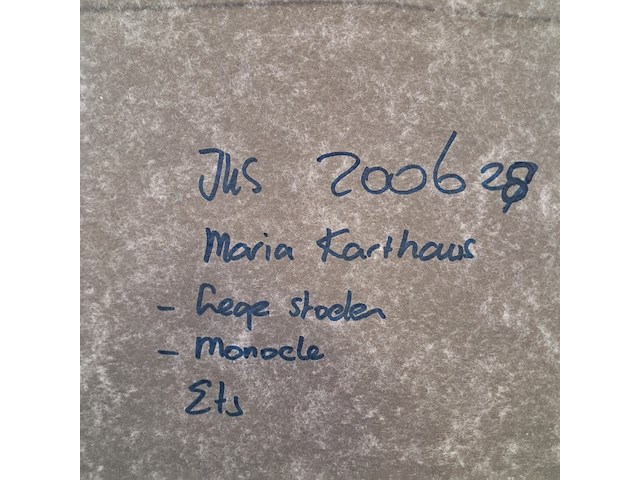 Ets, maria karthous, lege stoelen 2/50 en monocle 3/50 - afbeelding 3 van  12