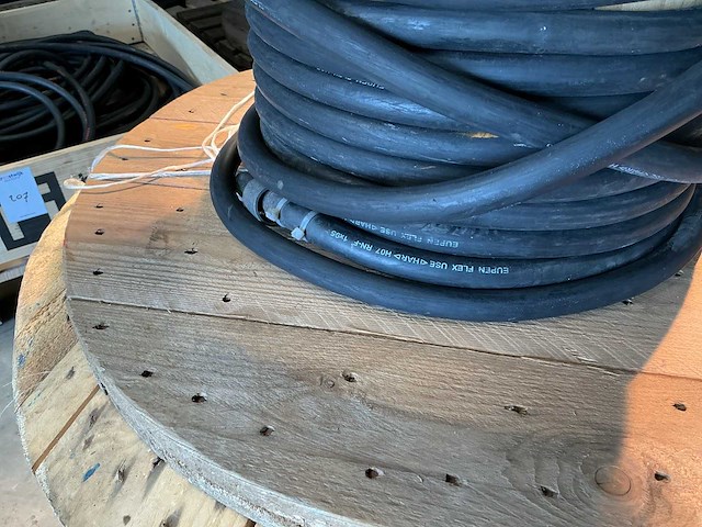 Eupen 95mm2 neopreen koperen kabel op spoel draad, kabels en snoeren (2x) - afbeelding 3 van  5