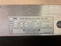 Eura drives e800-0040t3 frequentieregelaar - afbeelding 2 van  3