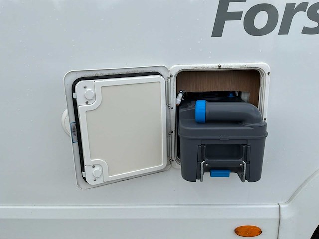 Eura mobil forster t 599 hb 4fans fiat ducato camper - afbeelding 14 van  54