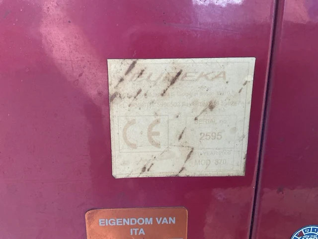 Eureka 870 veegmachine - afbeelding 8 van  9