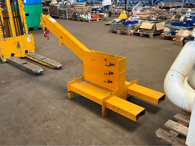 Euro jib kraanarm voor vorkheftruck - afbeelding 4 van  5