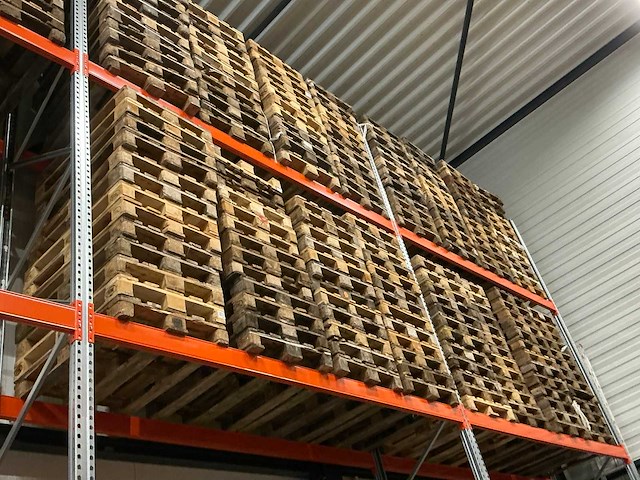 Euro pallet (200x) - afbeelding 1 van  2