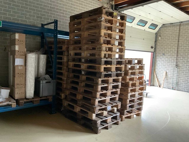 Euro pallet (ca. 55x) - afbeelding 1 van  1