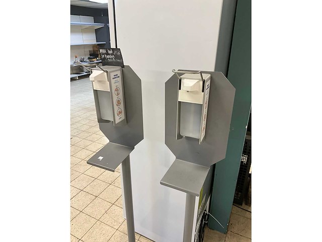 Euro products desinfectie zuilen (2x) - afbeelding 4 van  6