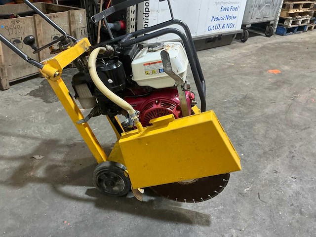 Euro shatal cs453 betonzaag - afbeelding 4 van  7